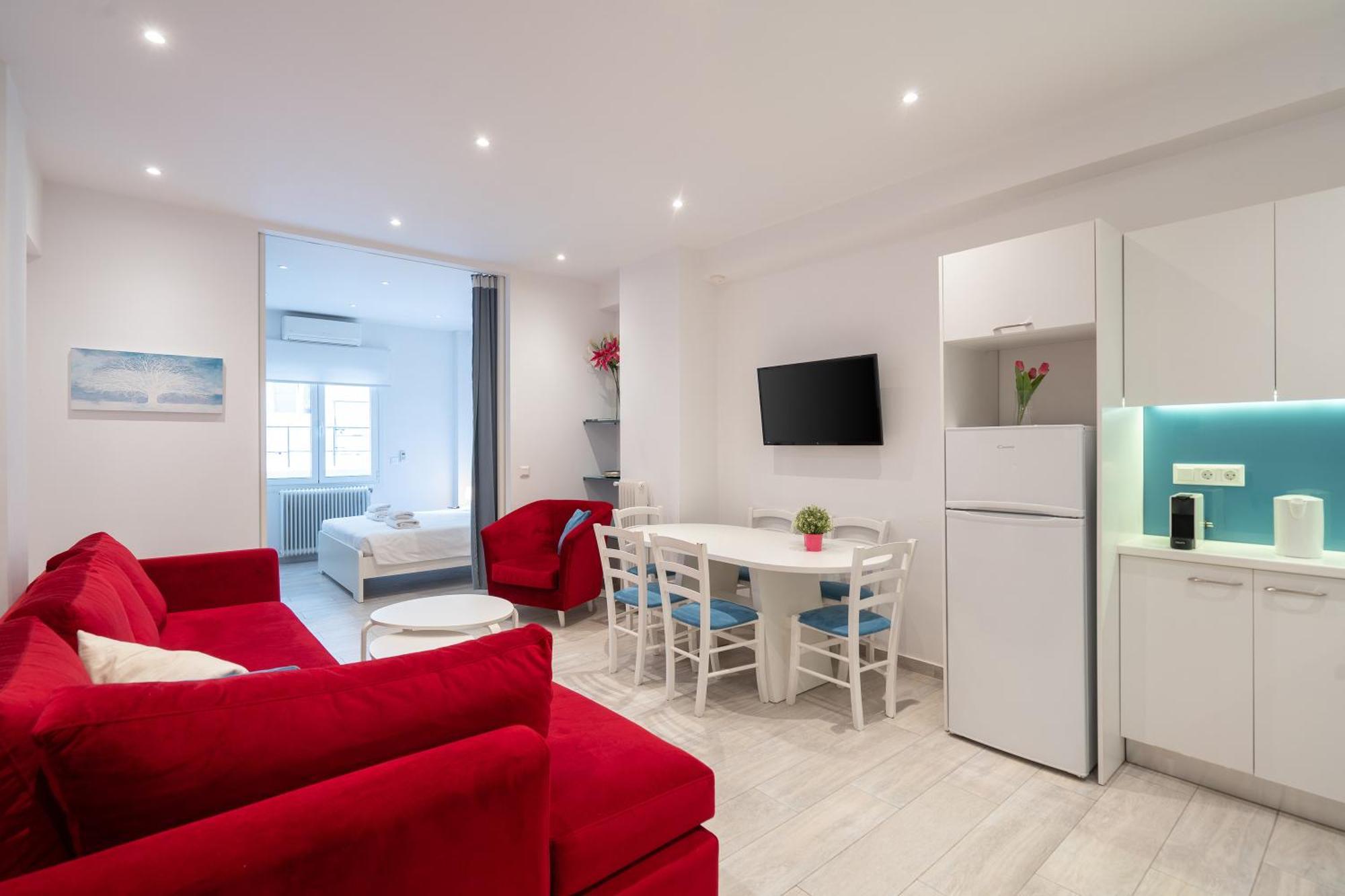 Vibrant&Cozy Apt in Ateny Zewnętrze zdjęcie