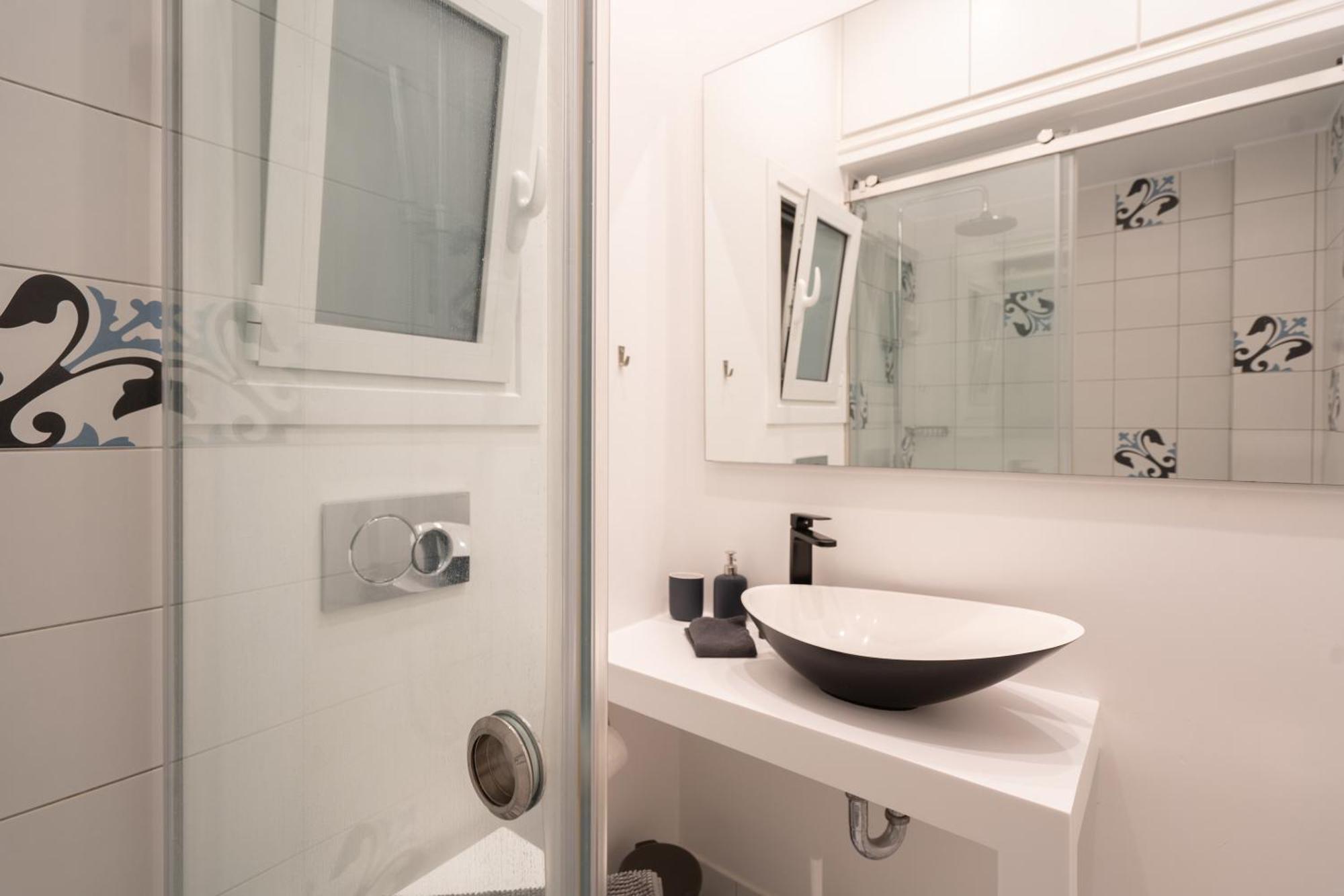 Vibrant&Cozy Apt in Ateny Zewnętrze zdjęcie