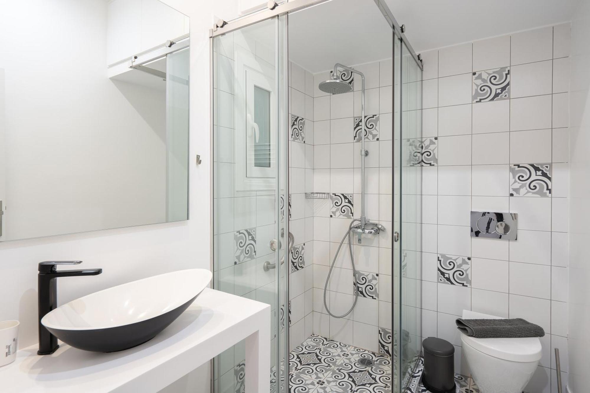 Vibrant&Cozy Apt in Ateny Zewnętrze zdjęcie